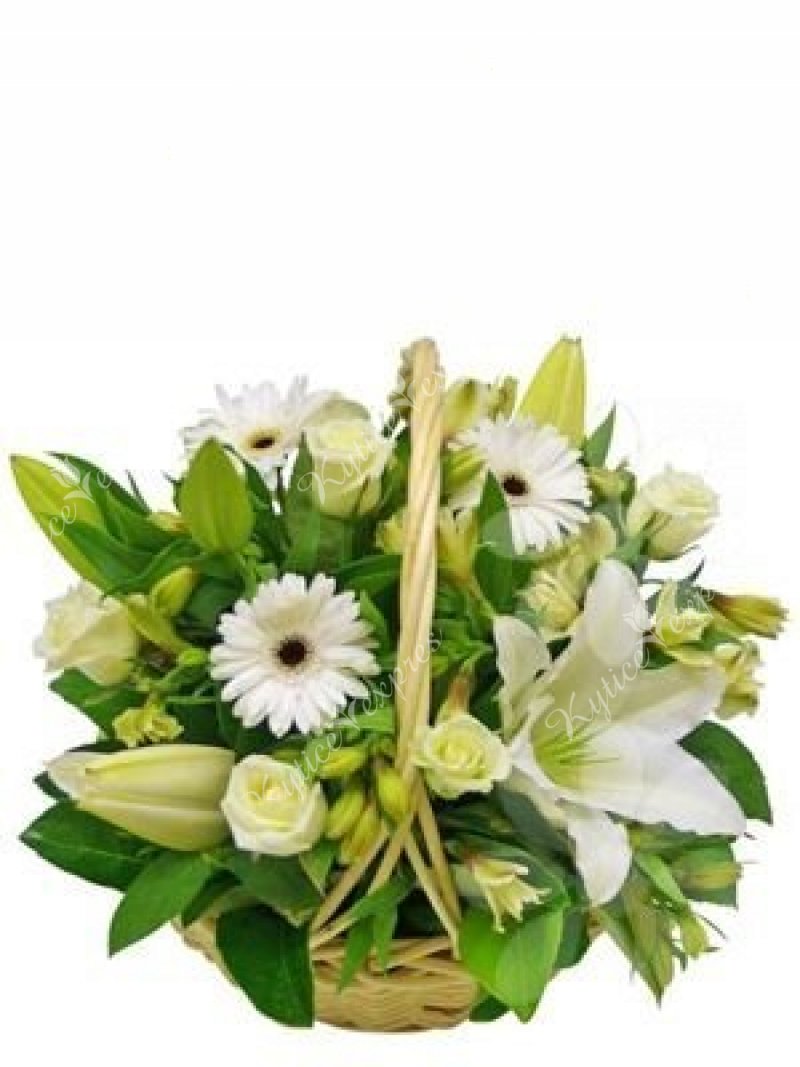 White flower basket